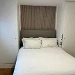 Stunning 2 Bedroom Apartment In Notting Hill